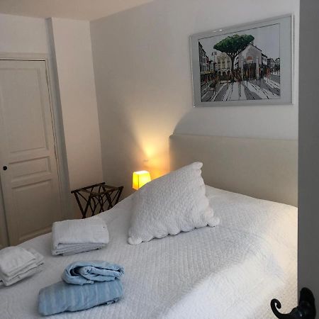 Charmantes Haus Im Golf Club Saint Tropez Dış mekan fotoğraf